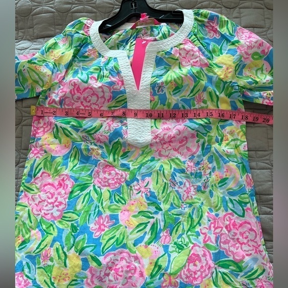 Lilly Pulitzer Camryn Tunic Multi Grove Garden
Boho Top - Picture 15 of 16
